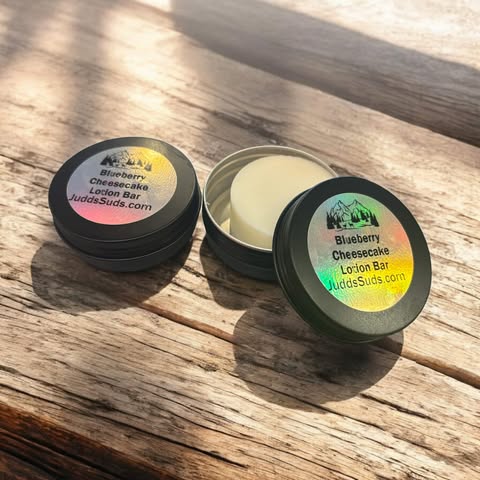 solid lotion bar, 1.6oz. Comes in a tin. Plain white color, scented with blueberry cheesecake fragrance oil