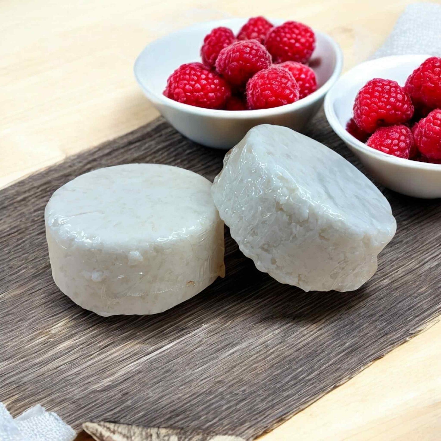 3oz shampoo bar. Contains detergents to gently clean and moisturize your hair.