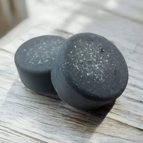 Facial Cleansers, Tea Tree & Lemongrass w/Activated Charcoal and Kosher Salt