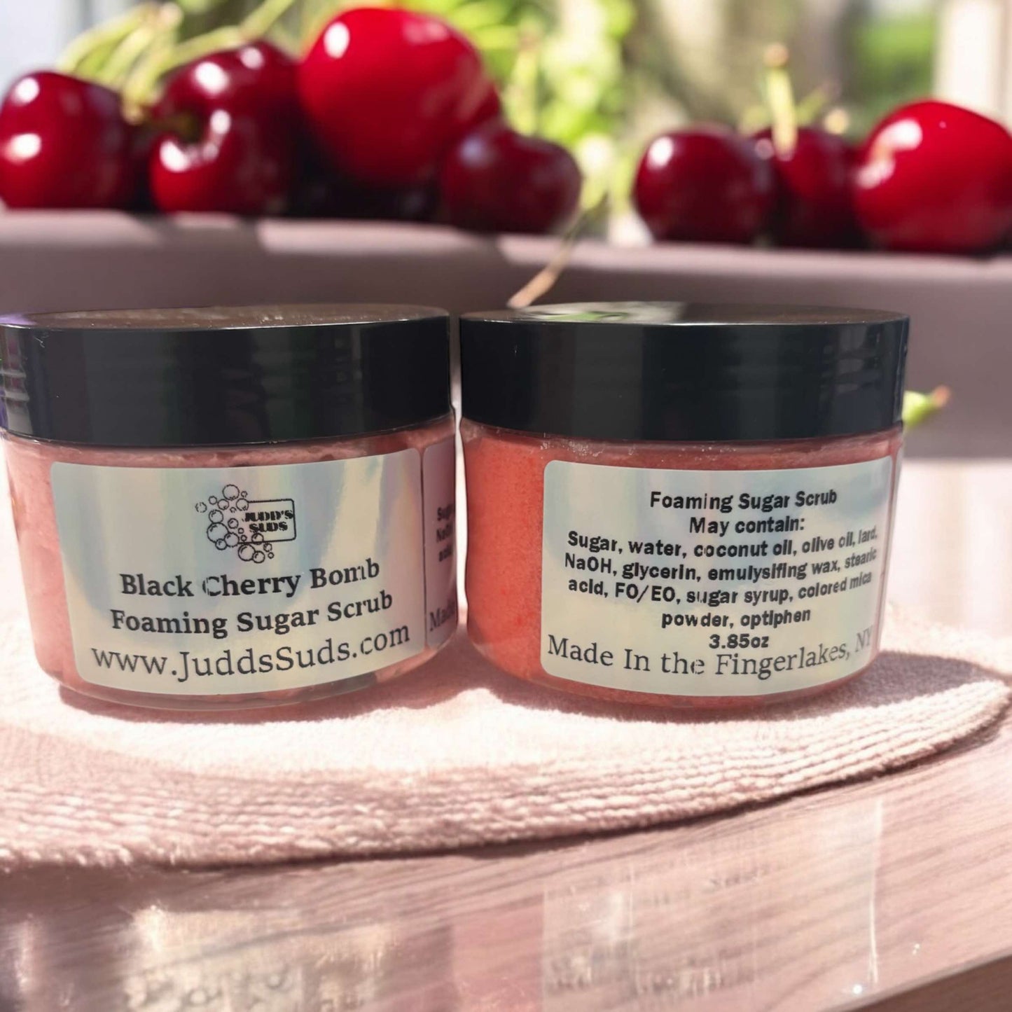 Black Cherry Bomb, Foaming Sugar Scrub