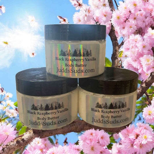 This scent is the enticing blend of blackberries and raspberries, with middle notes of white floral greenery, and bottom notes of musk and vanilla. Body butter is deeply moisturizing and helps to repair damaged skin